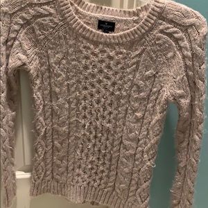 American Eagle sweater